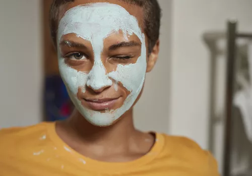 woman wearing DIY face mask recipe