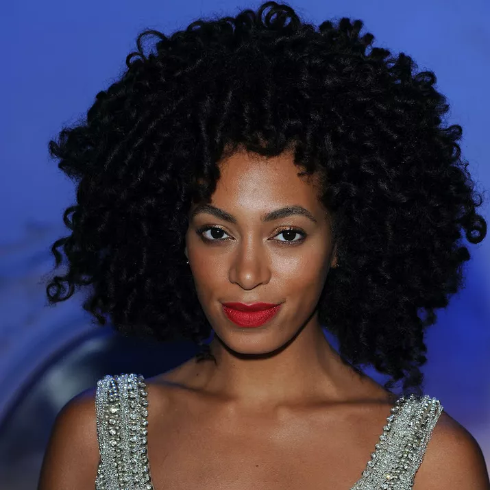 How to Style Naturally Curly Hair Distribute Product Solange