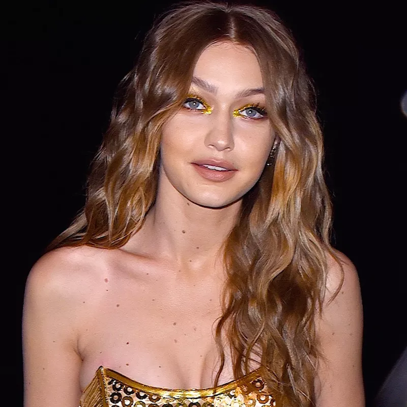 Gold Eyeshadow Looks Glam Gigi Hadid