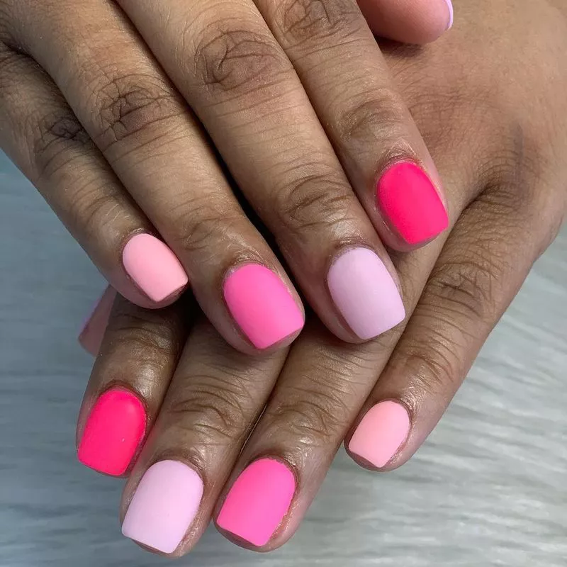 Matte pink gradient dip powder manicure