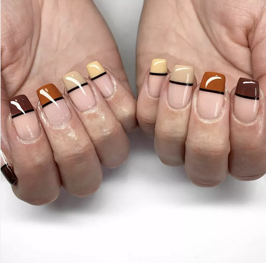 neutral clear nail design
