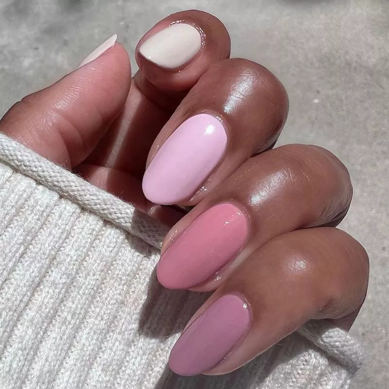 Rose-toned gradient manicure