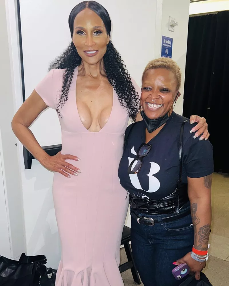 nail artist shani evans with client beverly johnson