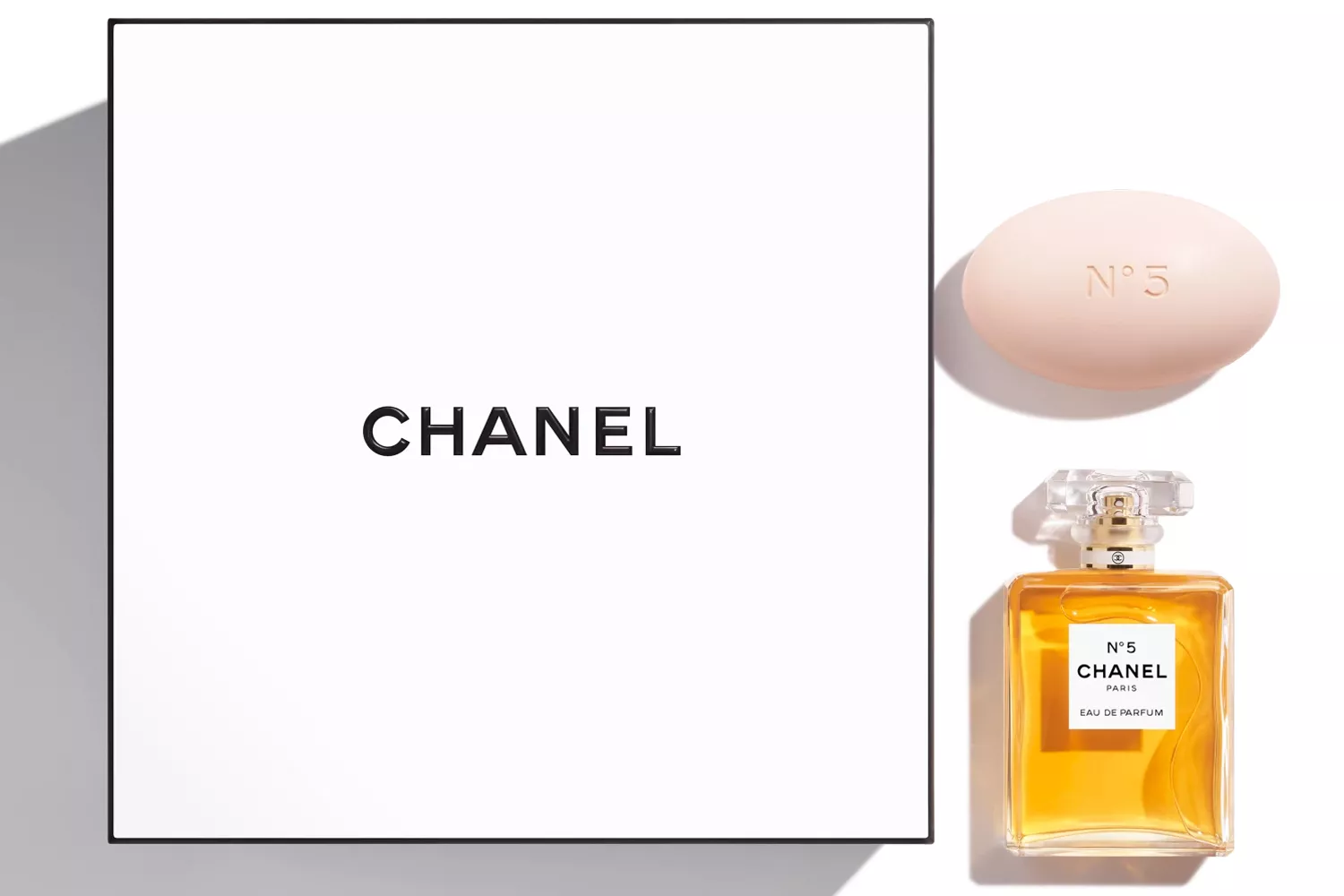 Chanel N&Acirc;&deg;5 3.4 fl. oz. Eau de Parfum Soap Set