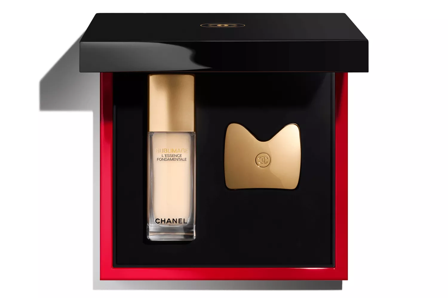 Chanel Sublimage Le Coffret Fondamental Ultimate Redefining Concentrate and the Gua Sha
