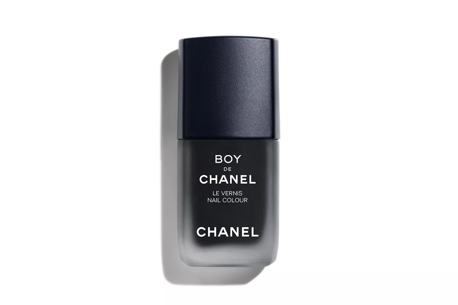 Chanel Boy De Chanel Nail Color in 404 Black