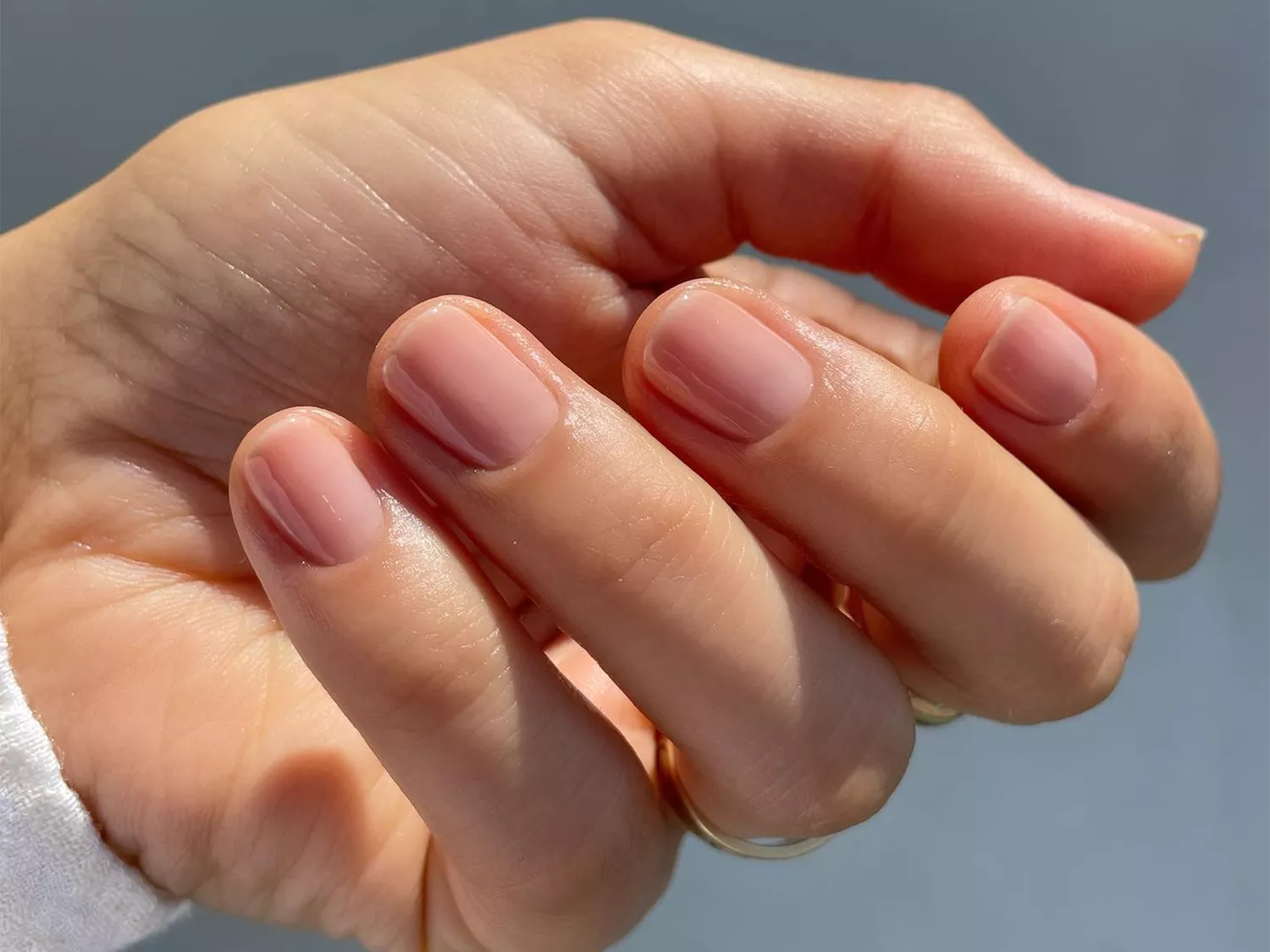 Naked nails trend